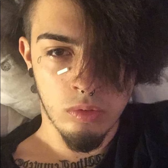 Meet your Posher, Marcelo - Picture 1 of 1